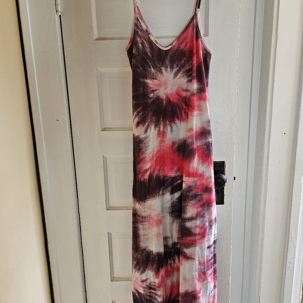 Tie-Dye Maxi Dress